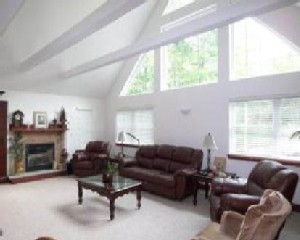 Poconos PA Vacation Home For Rent - Living Room