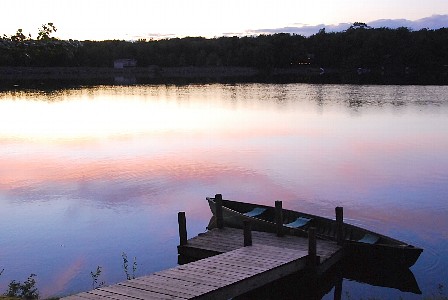 Poconos PA Vacation Home For Rent - Sunset on North Arrowhead Lake